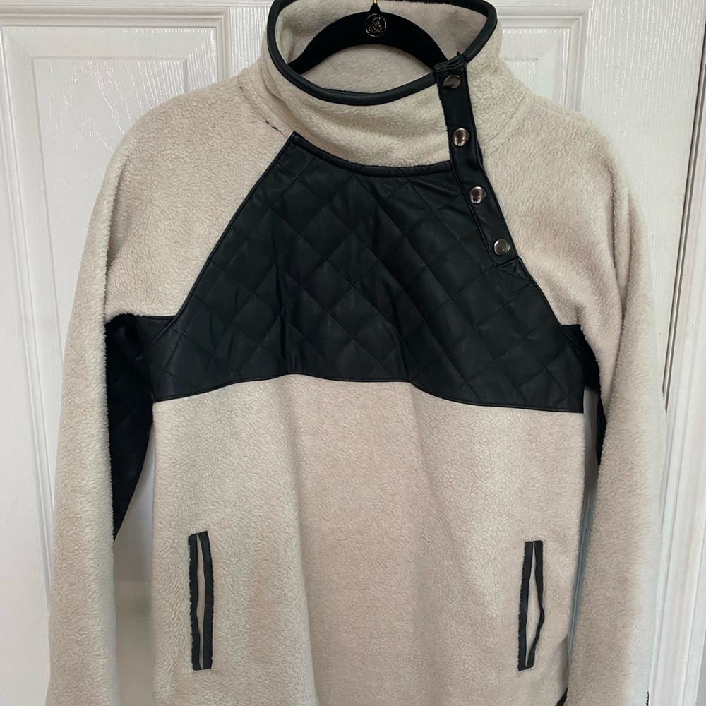 Abercrombie pullover